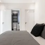 Luxury W Pool בית נופש *