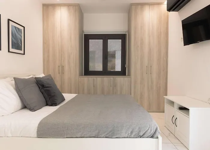 Luxury W Pool Kakopetria